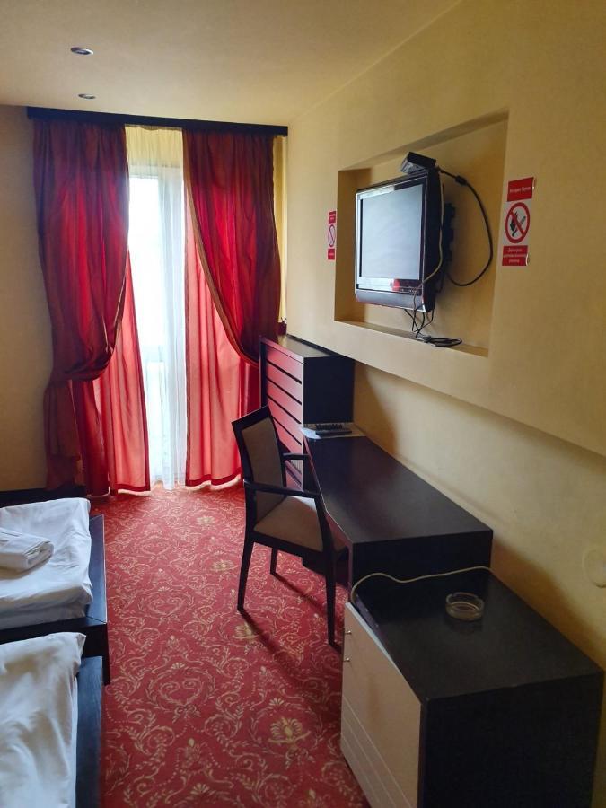 Hotel Sajam 诺威萨 外观 照片