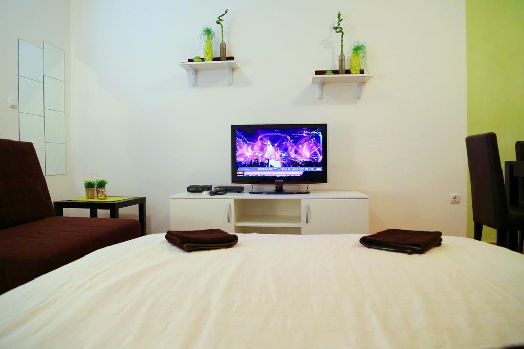 Hotel Sajam 诺威萨 外观 照片